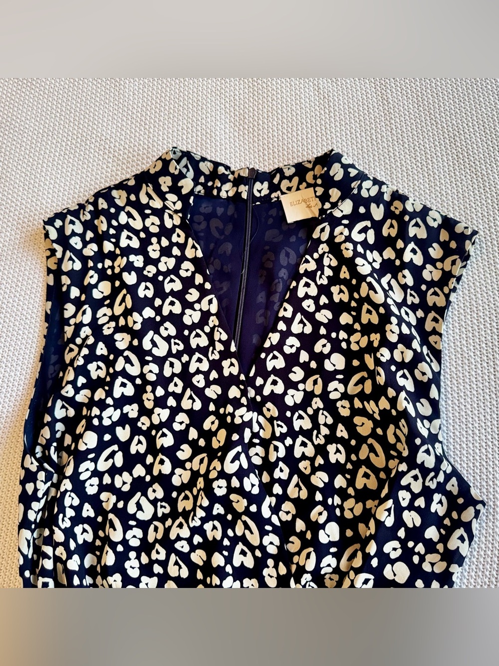 ELIZABETH CROSBY Sleeveless Navy Blue Floral Wrap-Style Dress w Self Tie - Picture 7 of 16